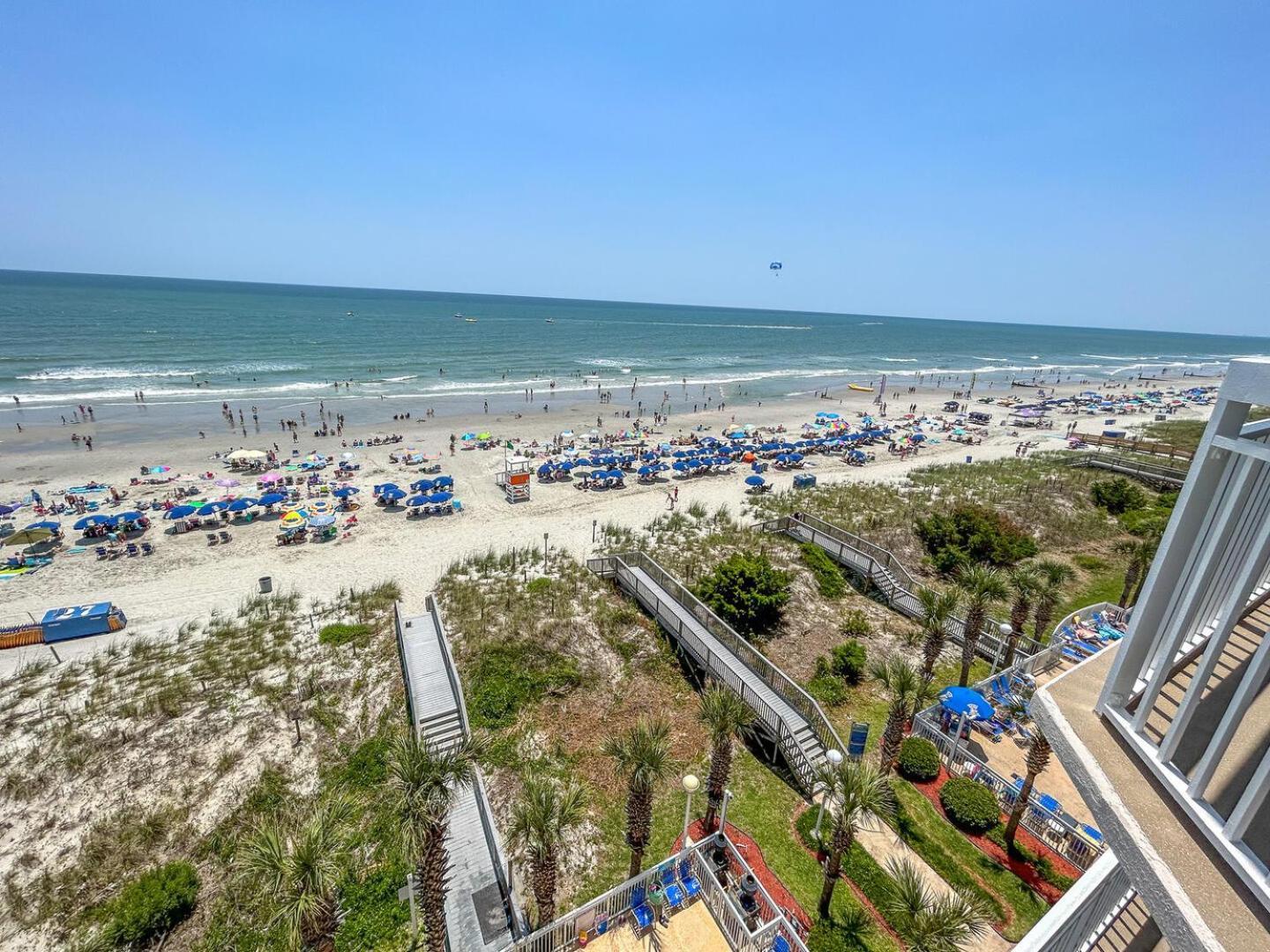 Crescent Shores 604 Apartment