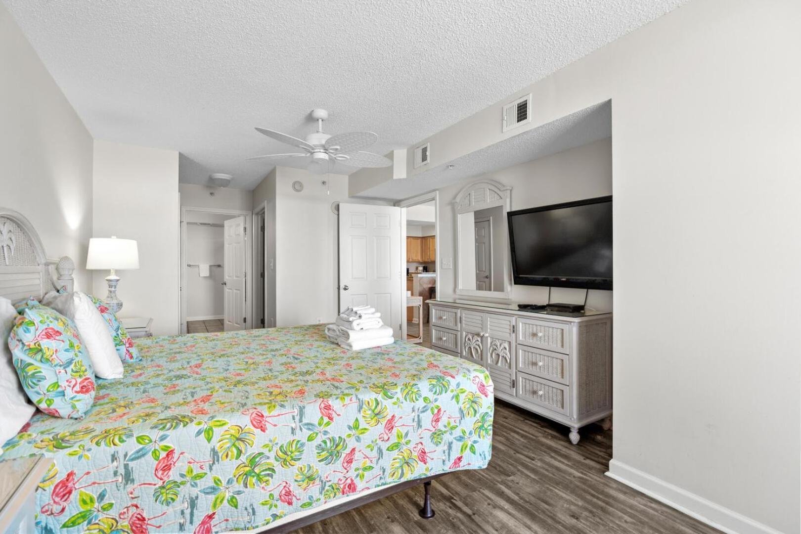 South Shore 601 Apartment *