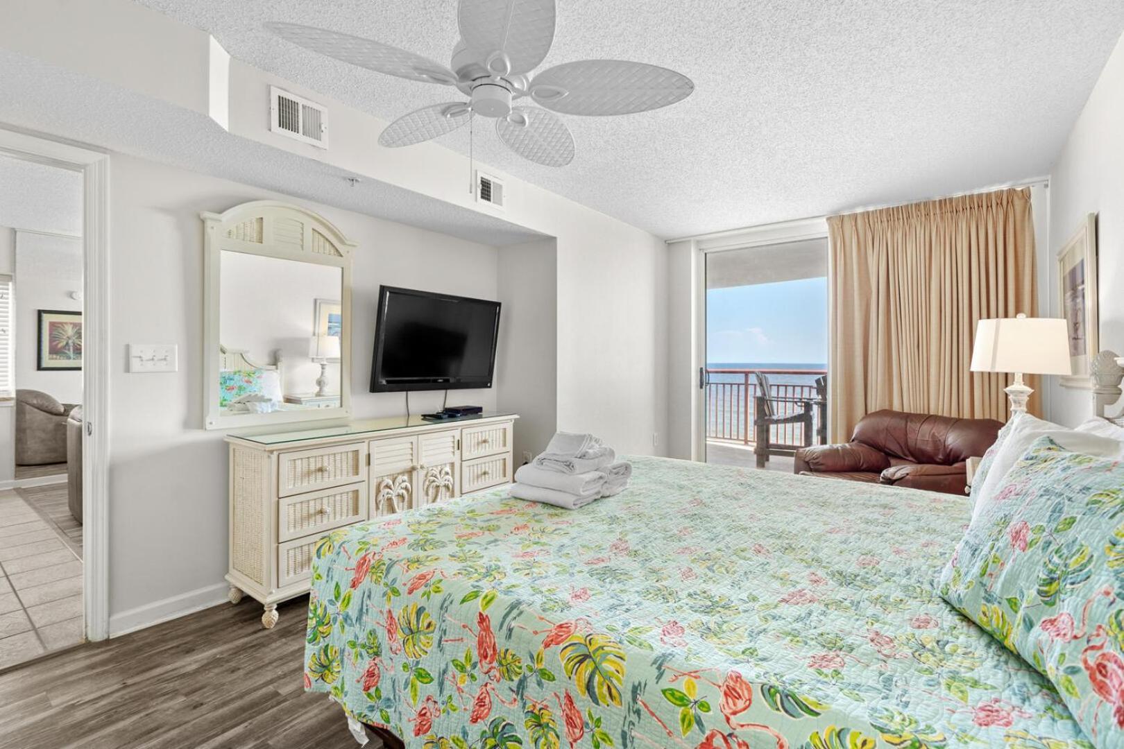 Apartment South Shore 601