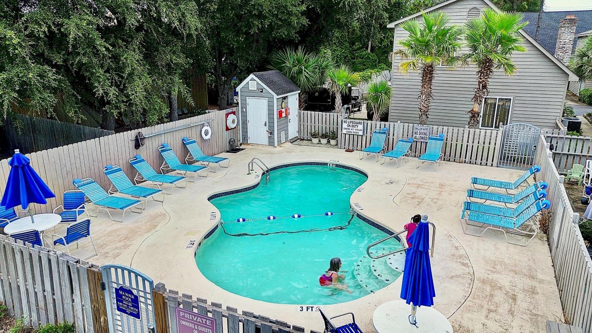 Seawalk Villa- 3 Blocks To Ocean- Pool- 5 Beds