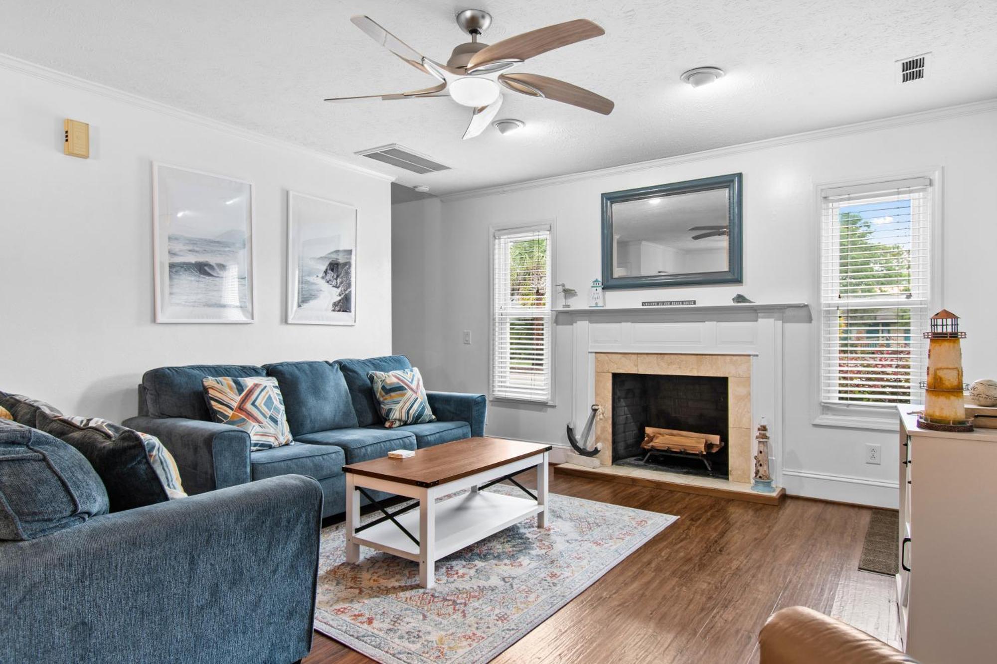 Seawalk Villa- 3 Blocks To Ocean- Pool- 5 Beds Myrtle Beach
