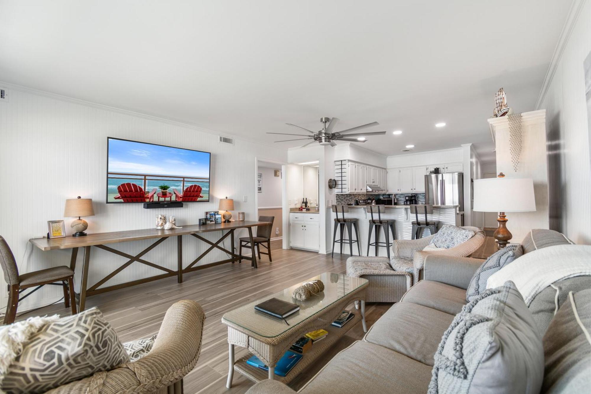 Beachfront Bliss Apartment
