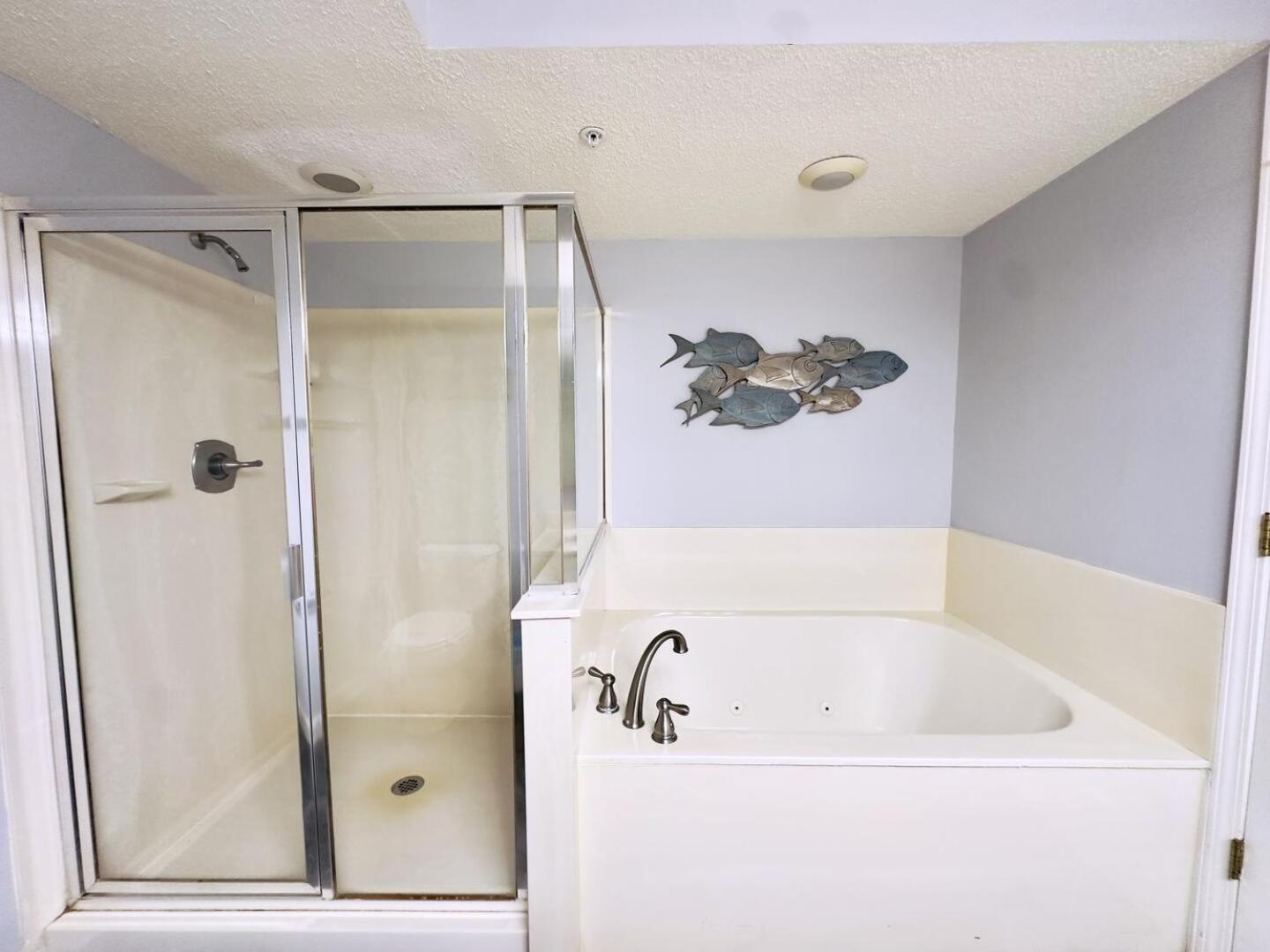 Ashworth 1406 Apartment *