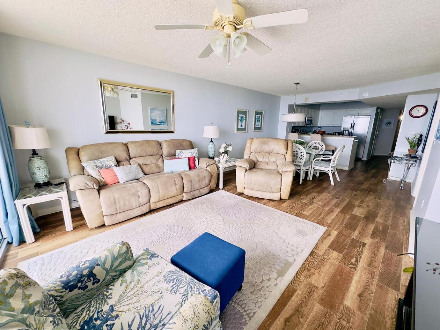 Ashworth 1406 Apartment *