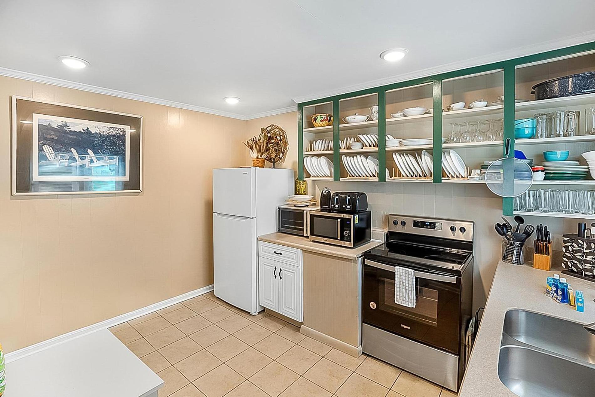 Holiday home The Margaritaville House! Sleeps 13! Ocean Views And Rooftop Deck Myrtle Beach