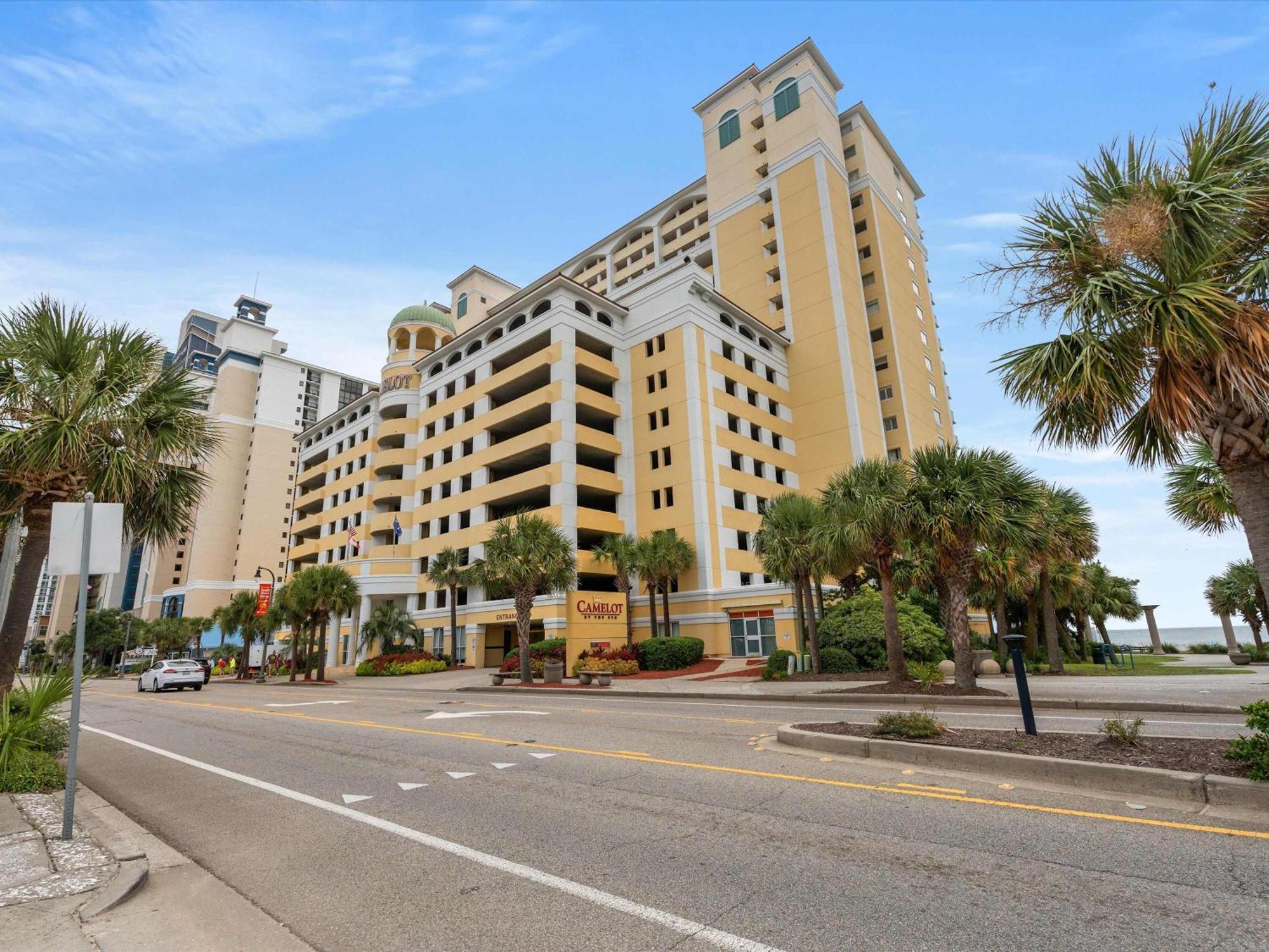 Holiday home Instaworthy Oceanfront Oasis Lazy River Hot Tubs Myrtle Beach