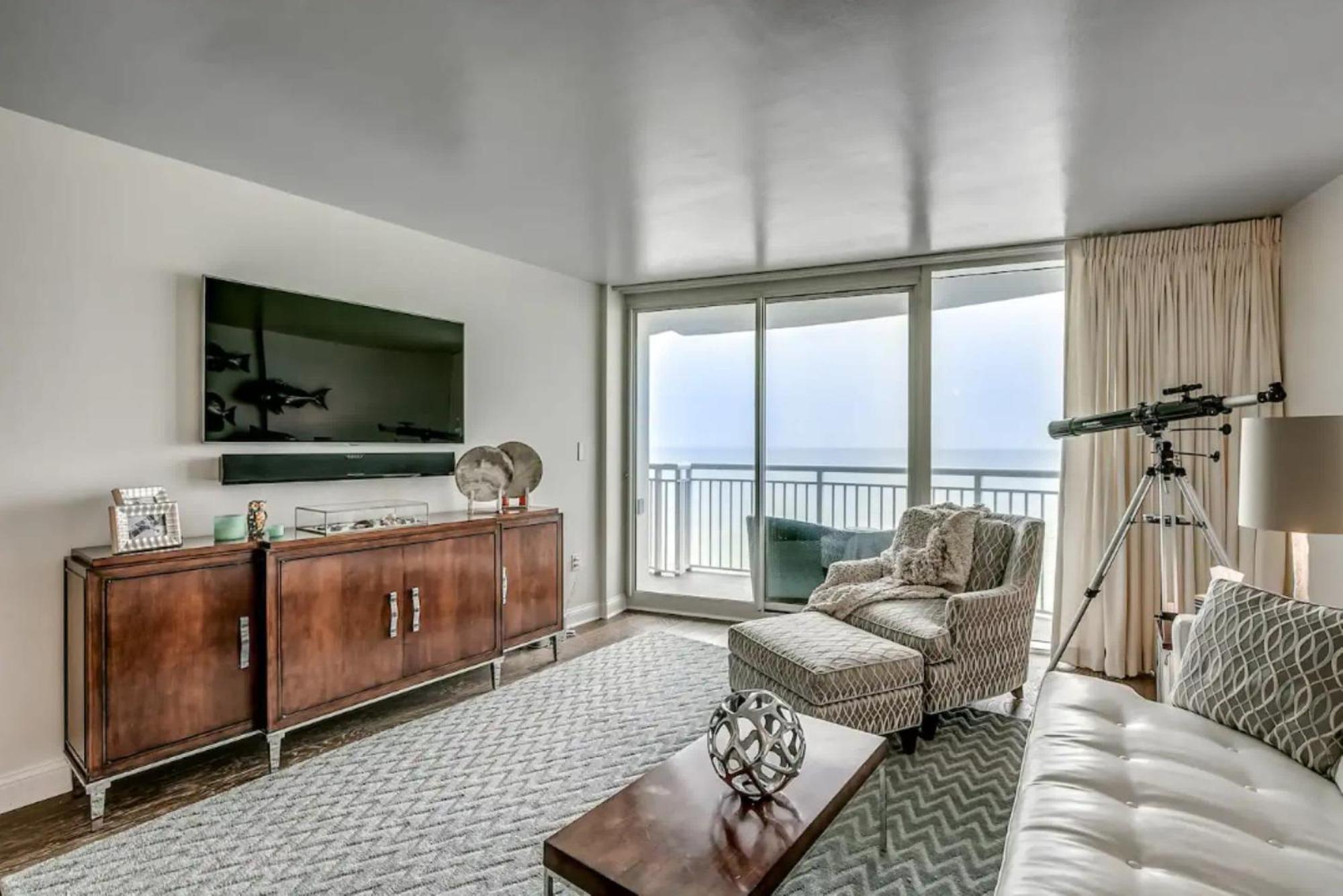 Luxury Oceanfront 3 Bedroom At Sandy * Myrtle Beach