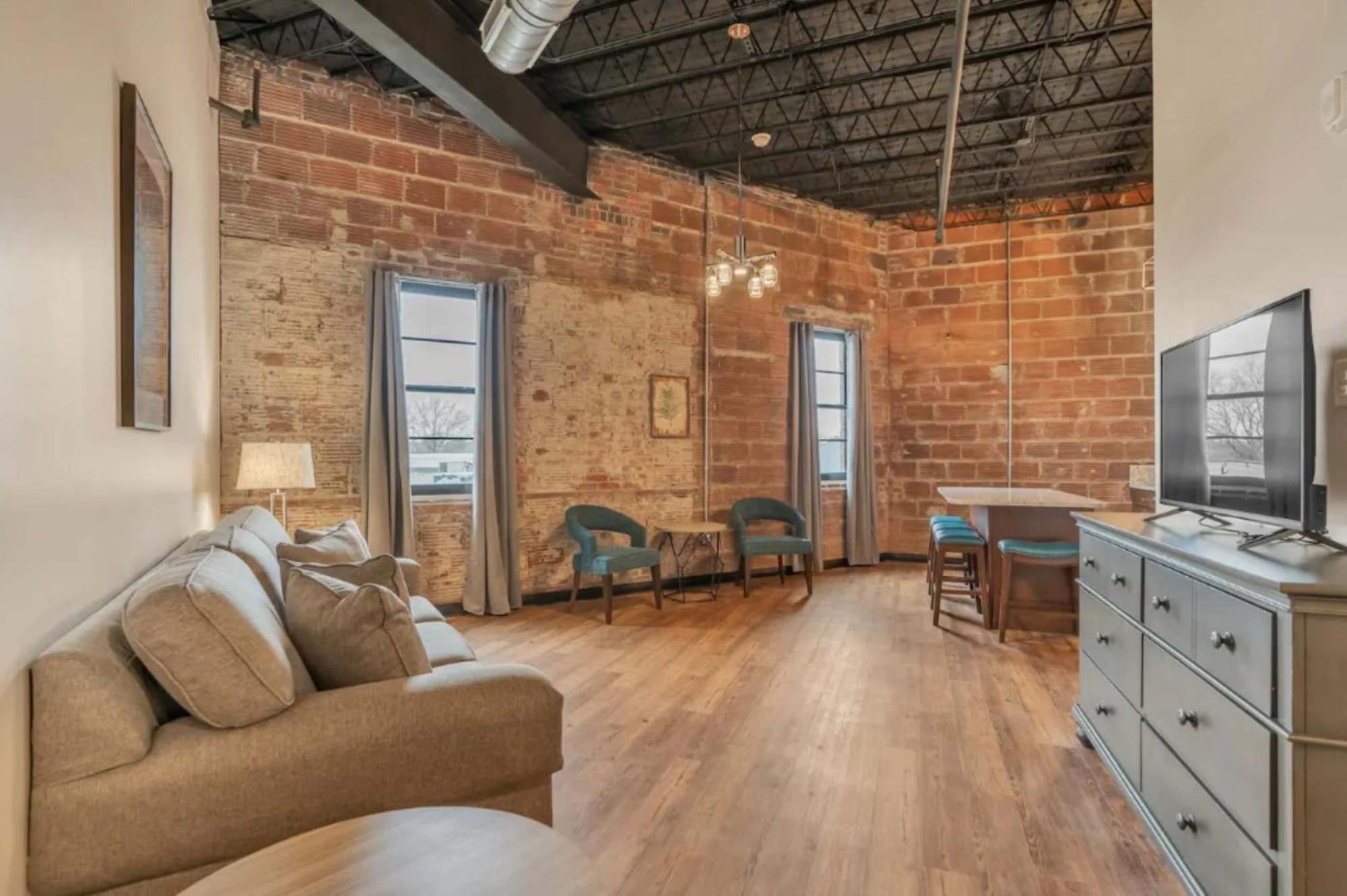 Sip Play Loft Above A Brewery * Myrtle Beach