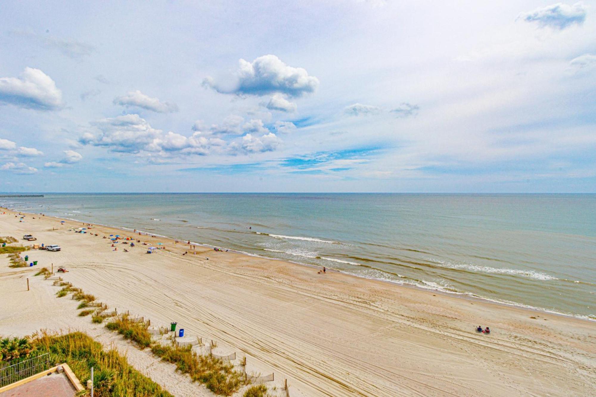 Direct Oceanfront Double Queen Suite! Stunning Ocean Views! Sleeps 4! Sea Mist 20802 * Myrtle Beach