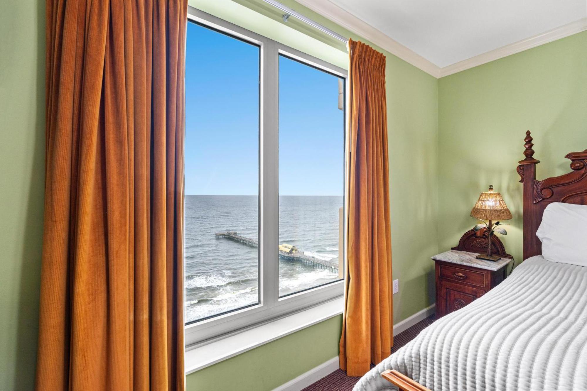 Margate #2207 - Samy's *