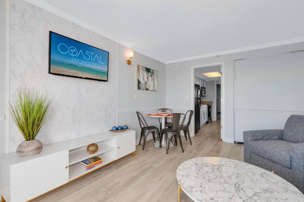 Oceanfront Oasis, Luxe 1br Haven With Full Kitchen! Cr 622 Myrtle Beach