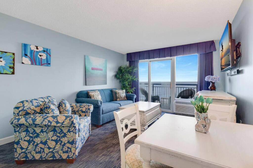 Oceanfront Paradise! Luxuriously Furnished Suite! B 630 Apartment Myrtle Beach