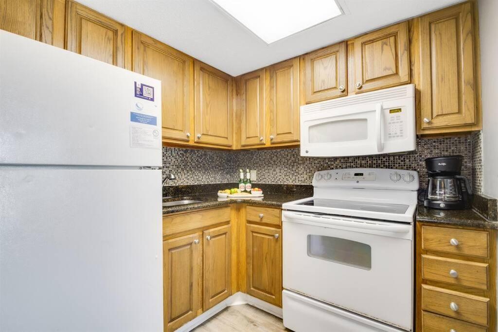 1br Oceanview Relaxation Awaits Dogs Ok! 1704 Apartment Myrtle Beach