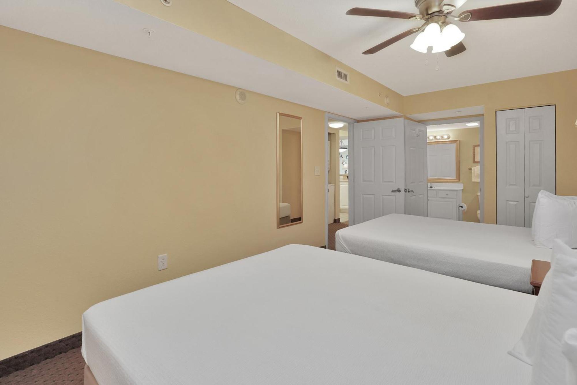 Direct Oceanfront, Unit 701, 4 Bedroom, 3 Bath, *