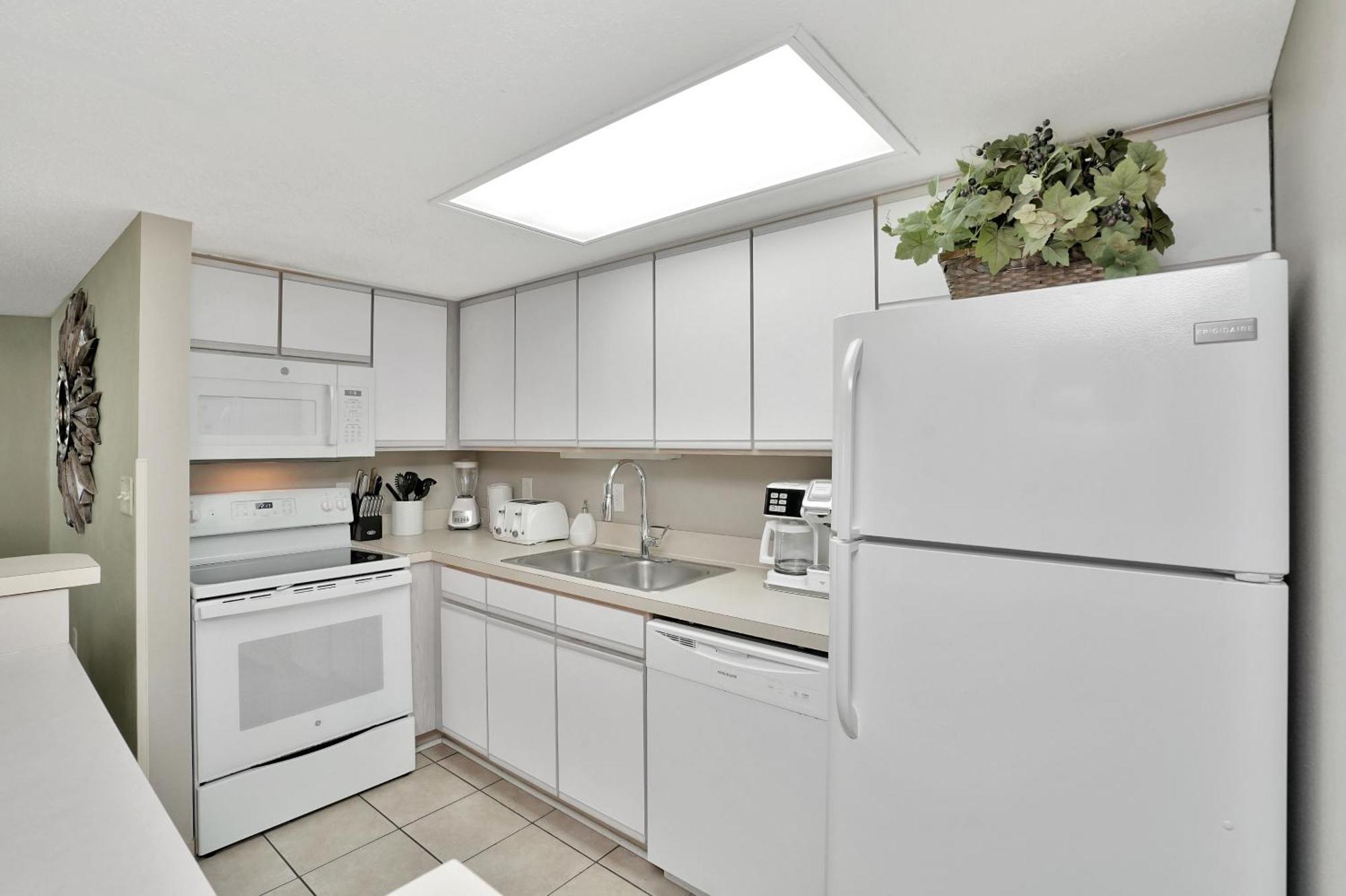Ocean Reef Resort, Unit 1026, 4 Bedroom, 3 Bath, Direct Oceanfront Holiday home Myrtle Beach