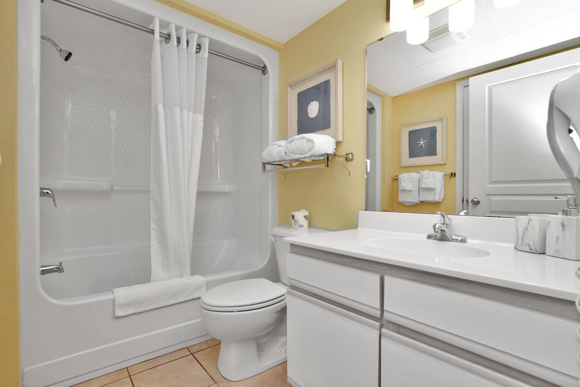 Ocean Reef Resort, Unit 1026, 4 Bedroom, 3 Bath, Direct Oceanfront *