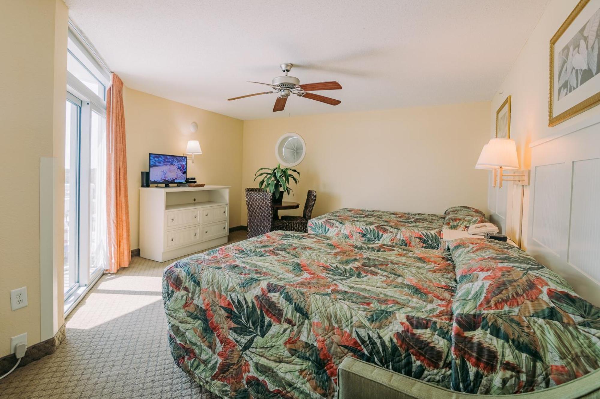 Direct Oceanfront, Unit 907, 4 Bedroom, 3 Bath, Holiday home