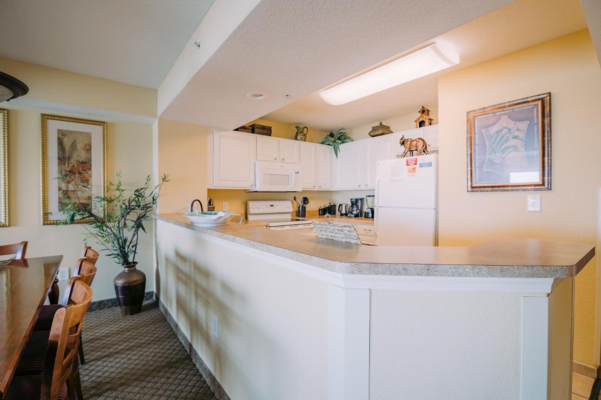 Holiday home Direct Oceanfront, Unit 907, 4 Bedroom, 3 Bath,