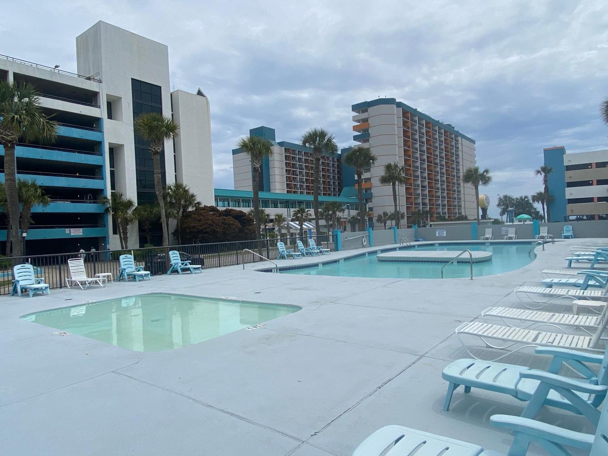 Hotel Wave Rider 4*