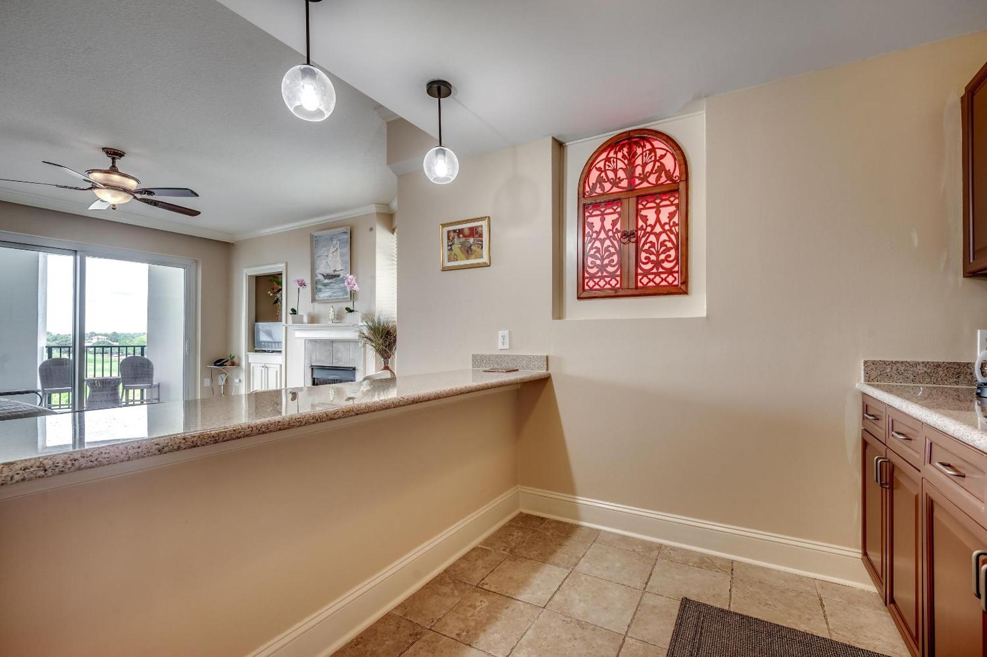 The Marina 4-604b Holiday home