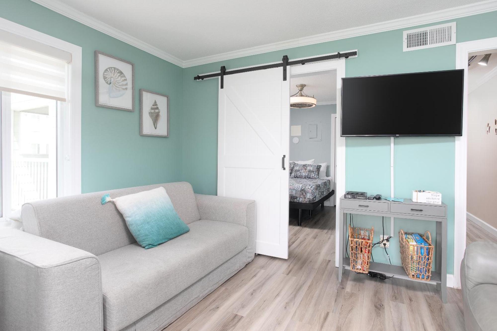 Aparthotel One Sandy Day - 2br 2ba Condo, Sleeps 6