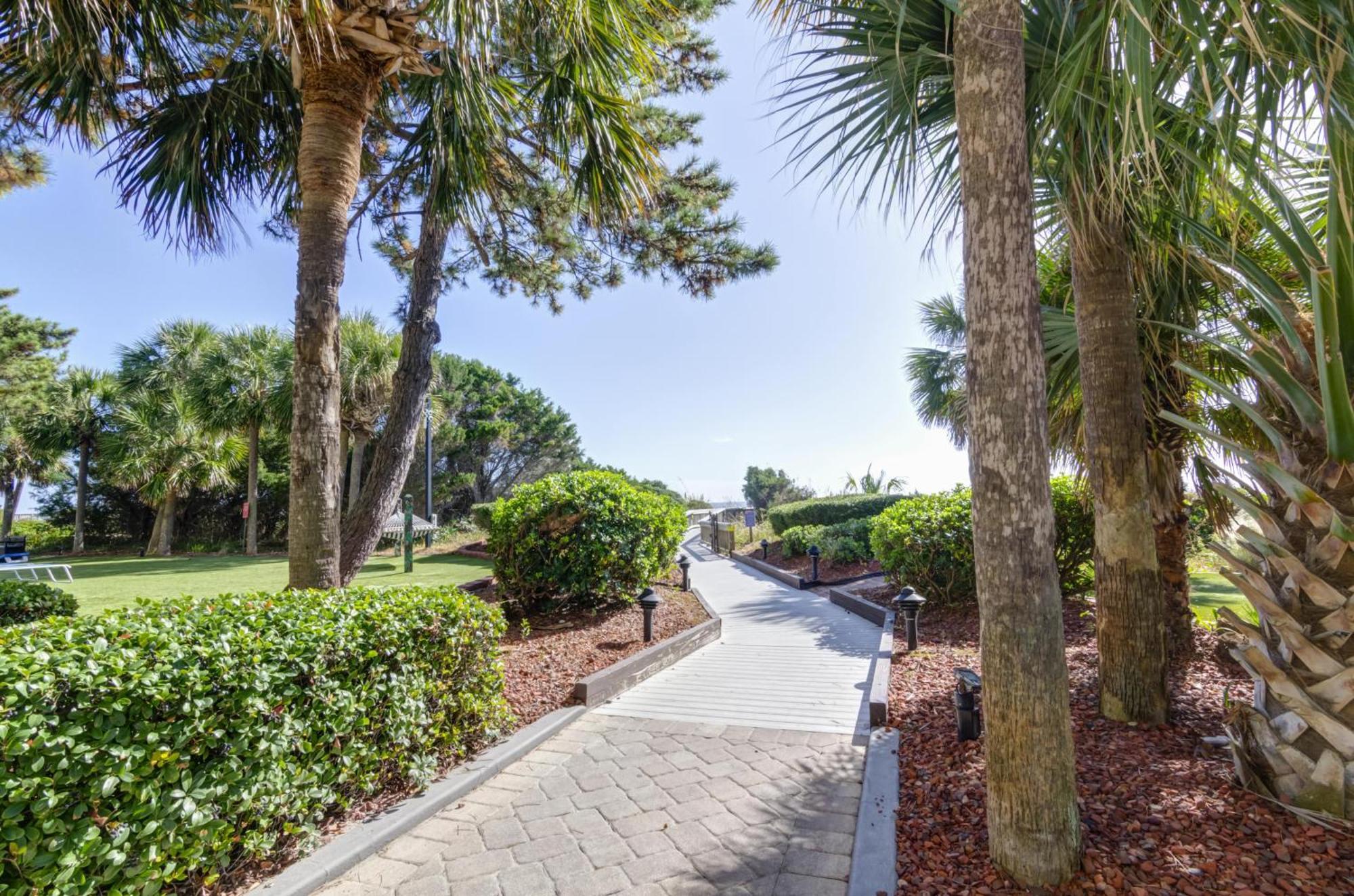 Colony Resort 3*