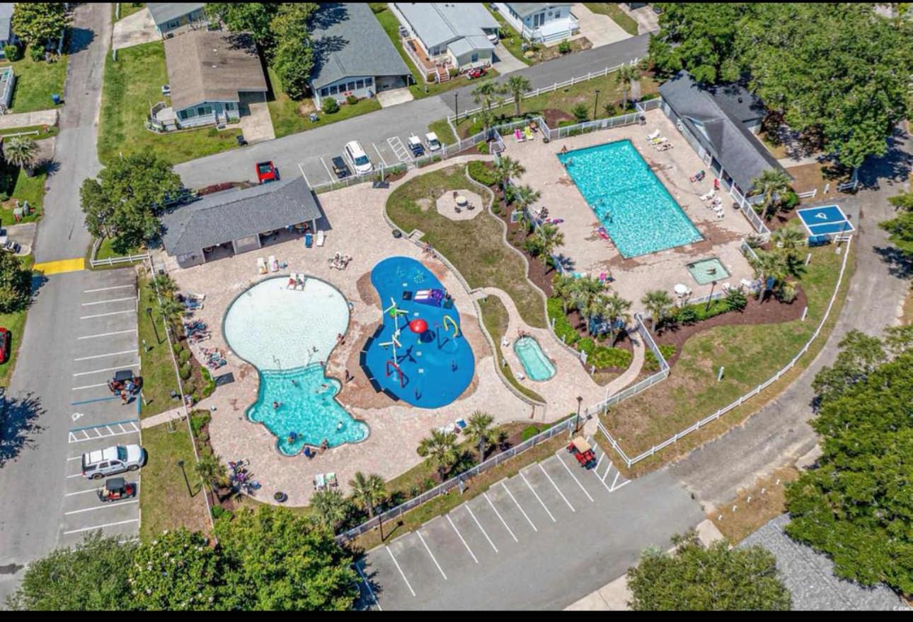 Oceanside Village - Great Amenities - Garden *
