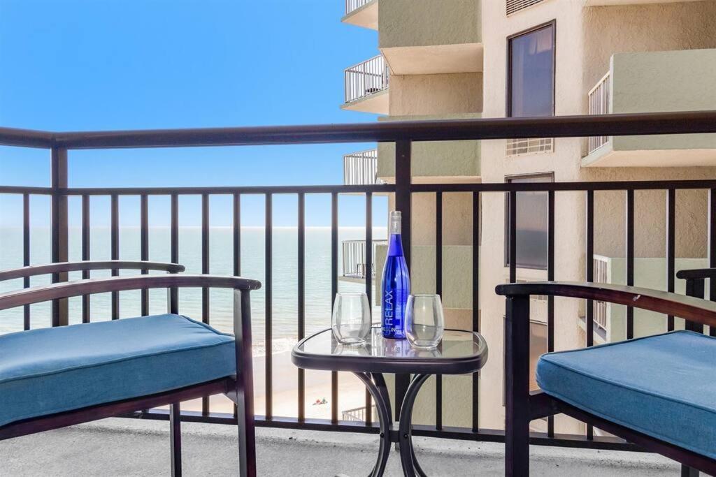 Prime 1br Oceanview With 2 Balconies! Pg 1138 *