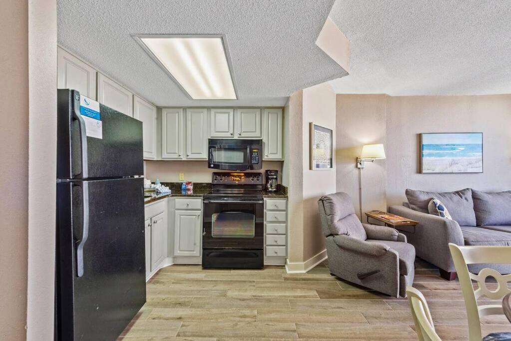 Alluring 1br Oceanview Suite! Dogs Welcome! 704 Myrtle Beach