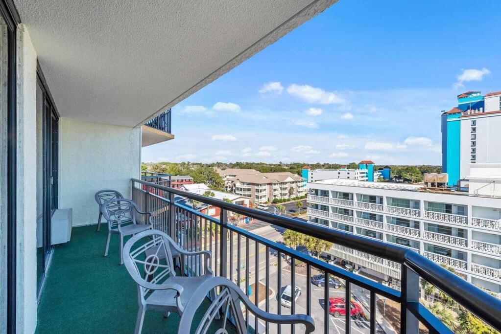 Apartment Alluring 1br Oceanview Suite! Dogs Welcome! 704