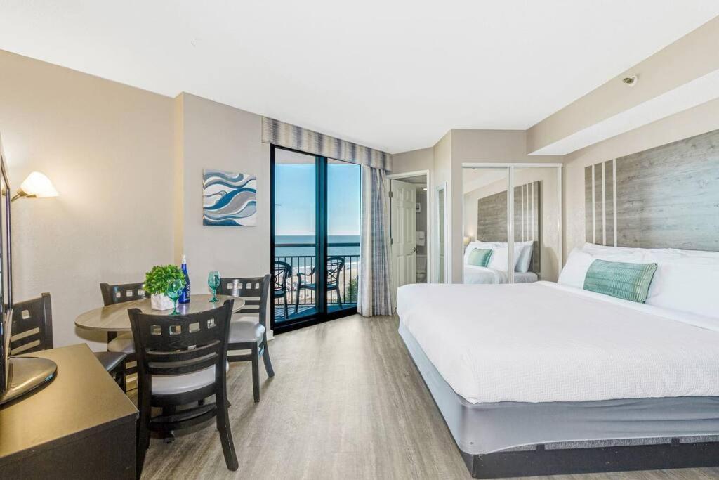 High Tides & Good Vibes In Our Oceanfront Studio! Pg 326 * Myrtle Beach