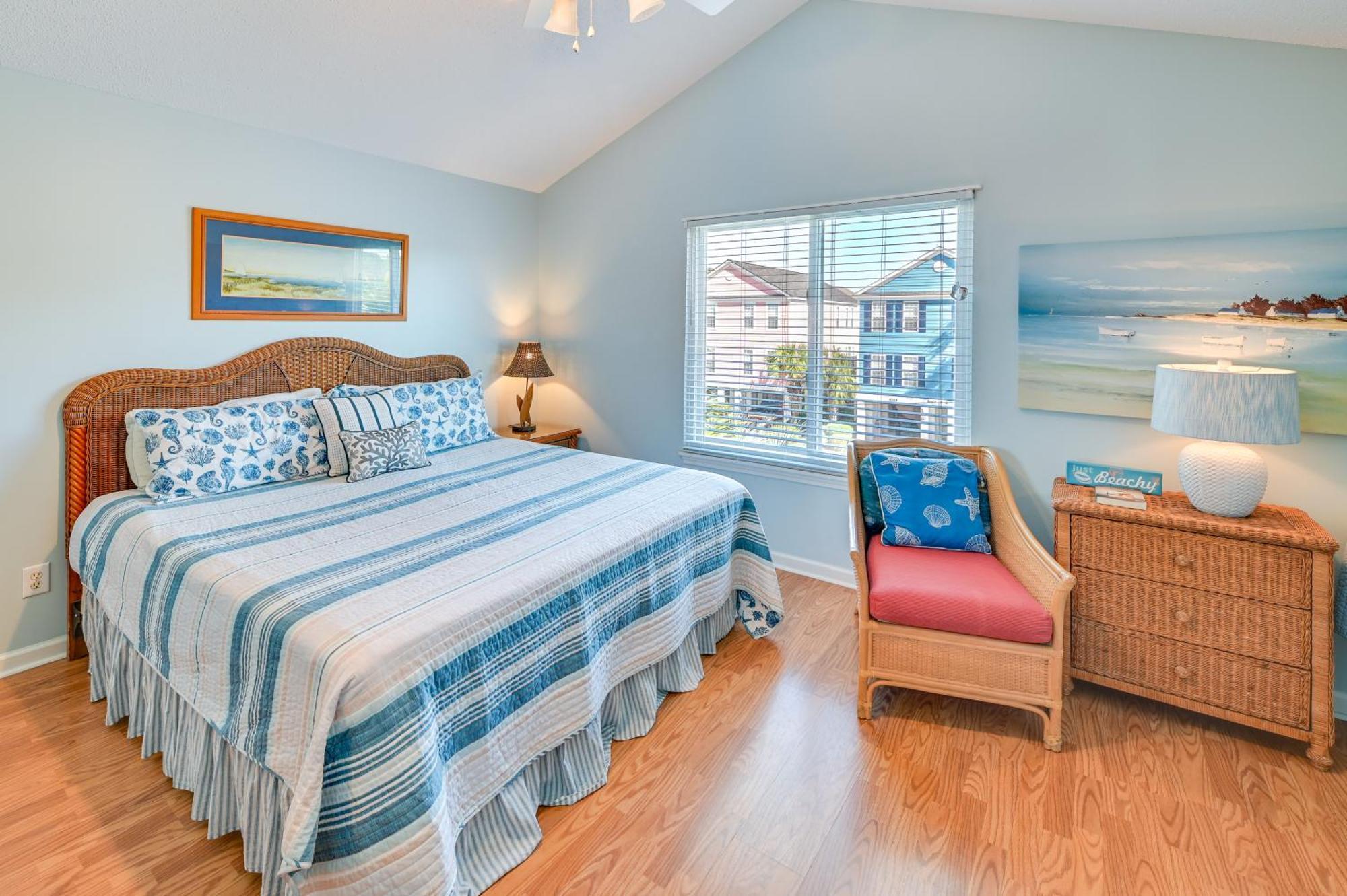 Surfside Oasis With Private Pool And Gas Grill! *
