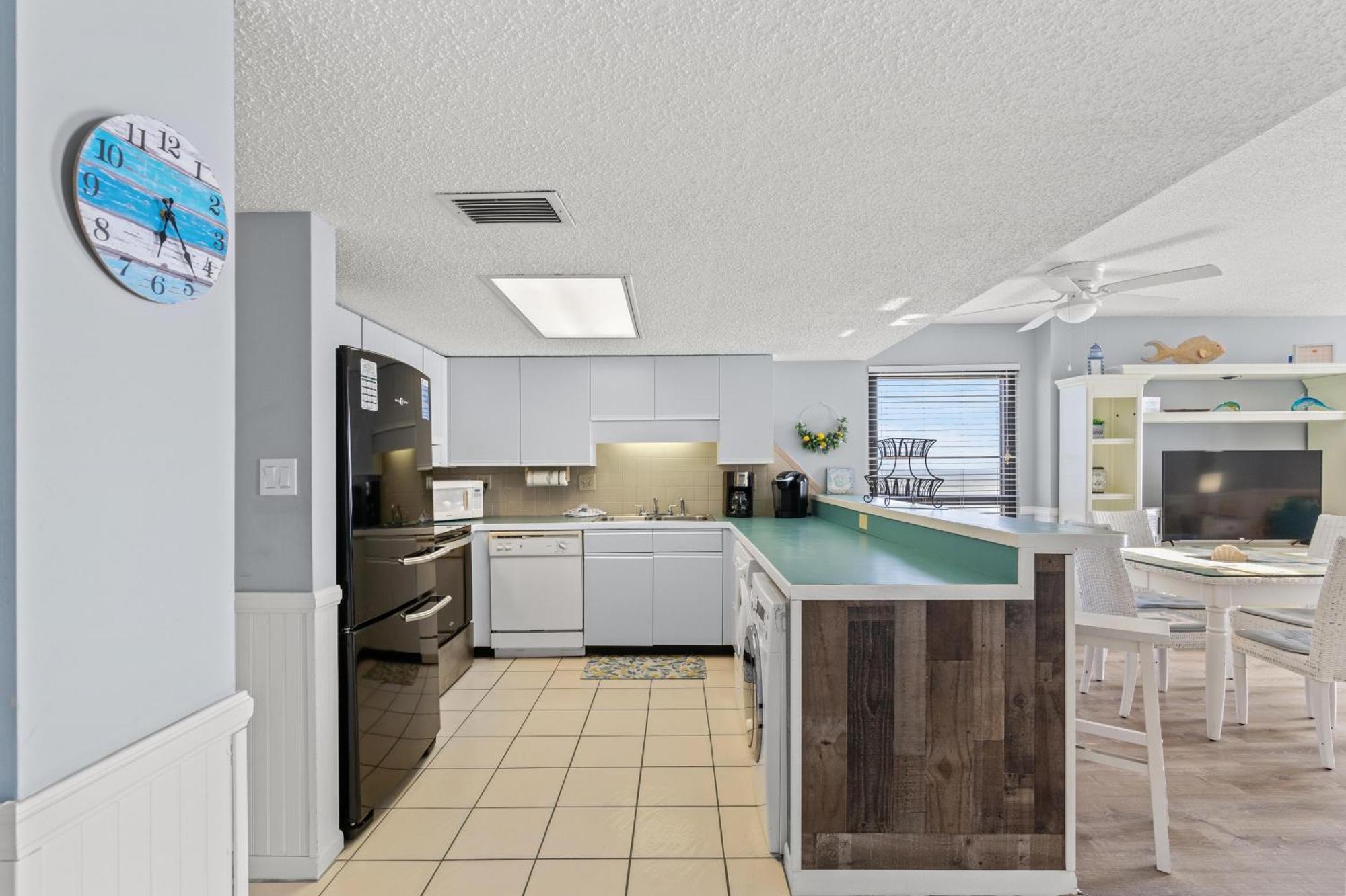 Holiday home Waterpointe Ii 1001 - Oceanfront - Windy Hill Section *
