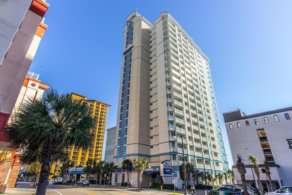 New! Carolinian 14th Floor Oceanfront 1bd/1ba Apartment Myrtle Beach
