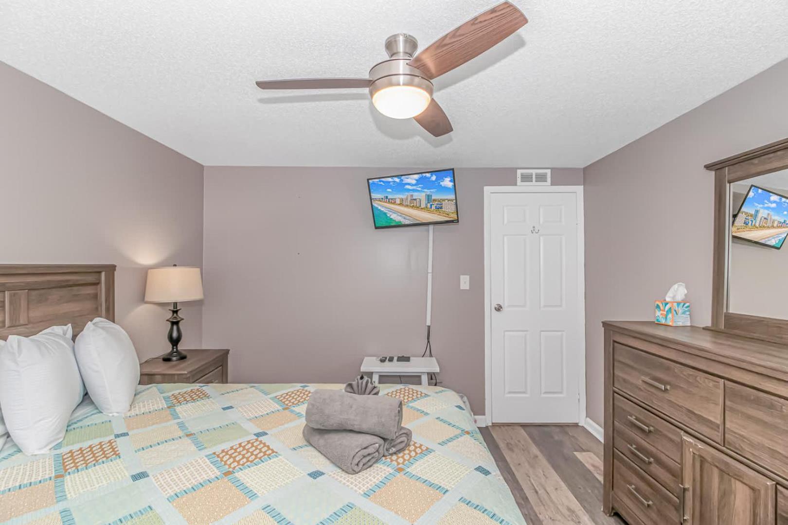 Oceanside Village - Great Amenities - Garden Holiday home