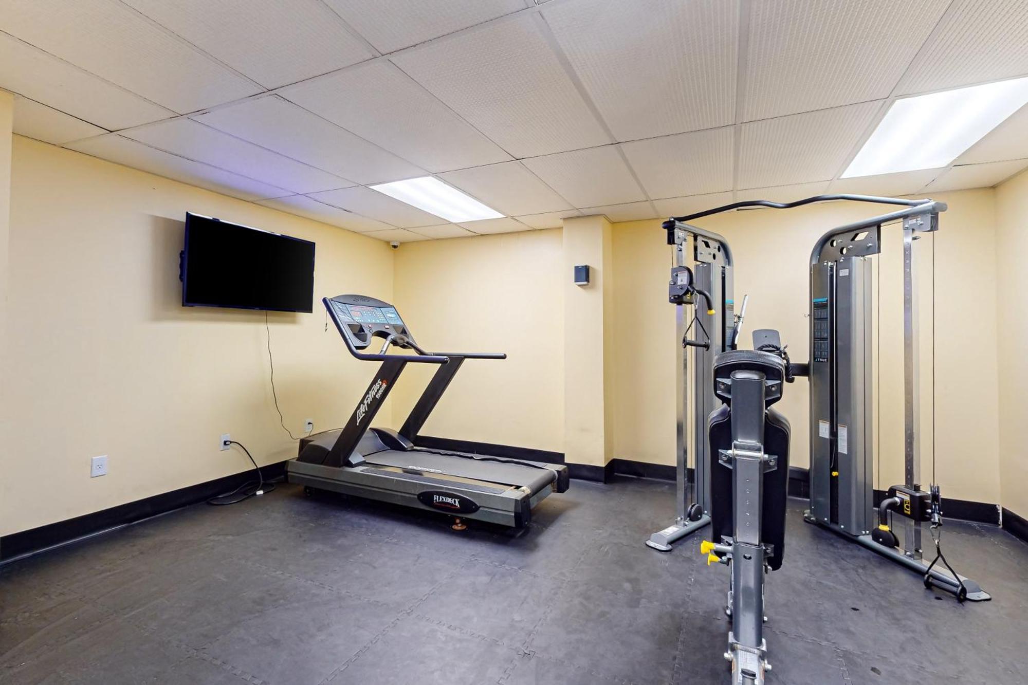Dunes Resort, Unit #910 *