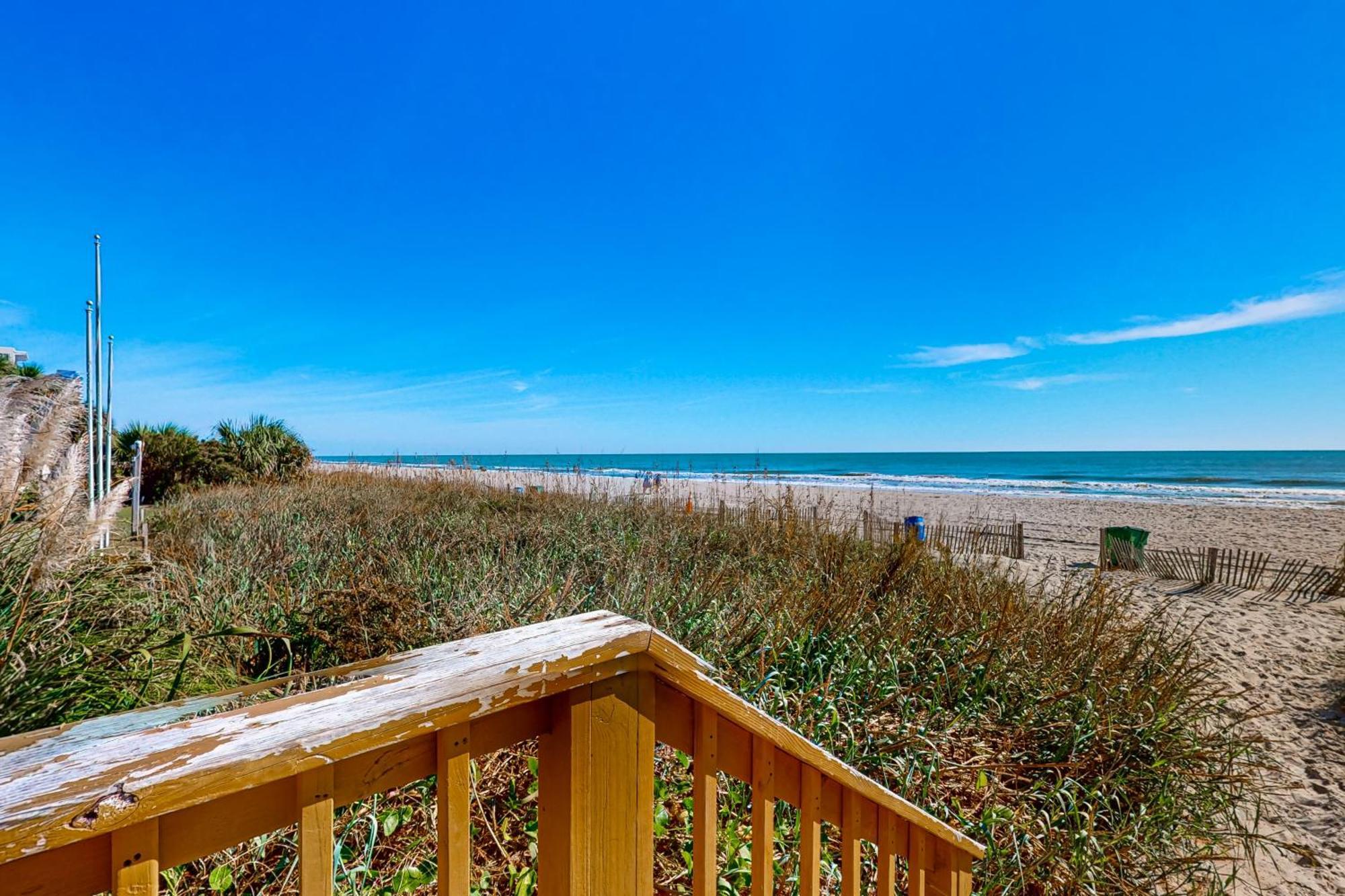 Dunes Resort, Unit #910 Apartment