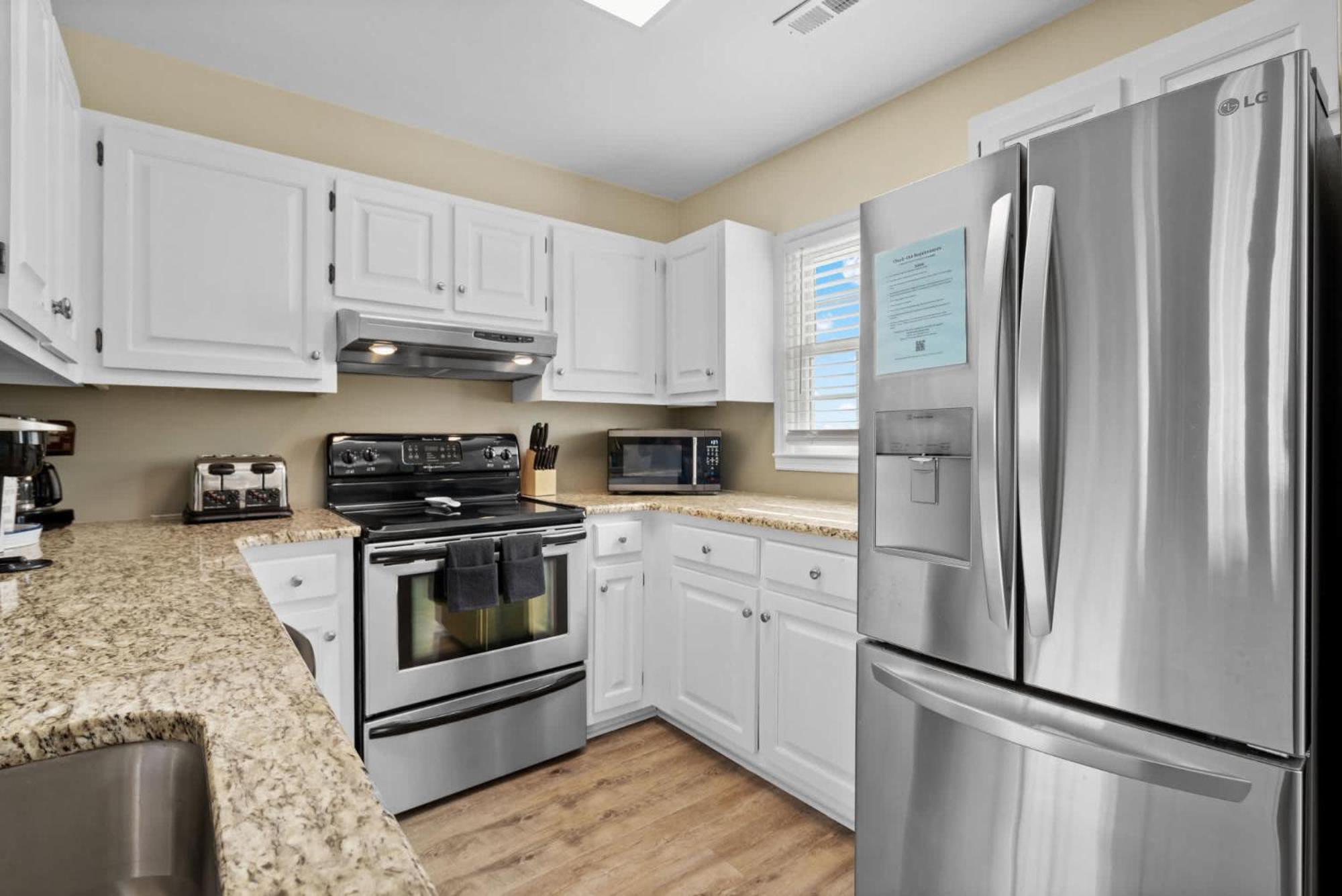 Beachfront Bliss-admirals Quarters Ii Oceanfront Holiday home