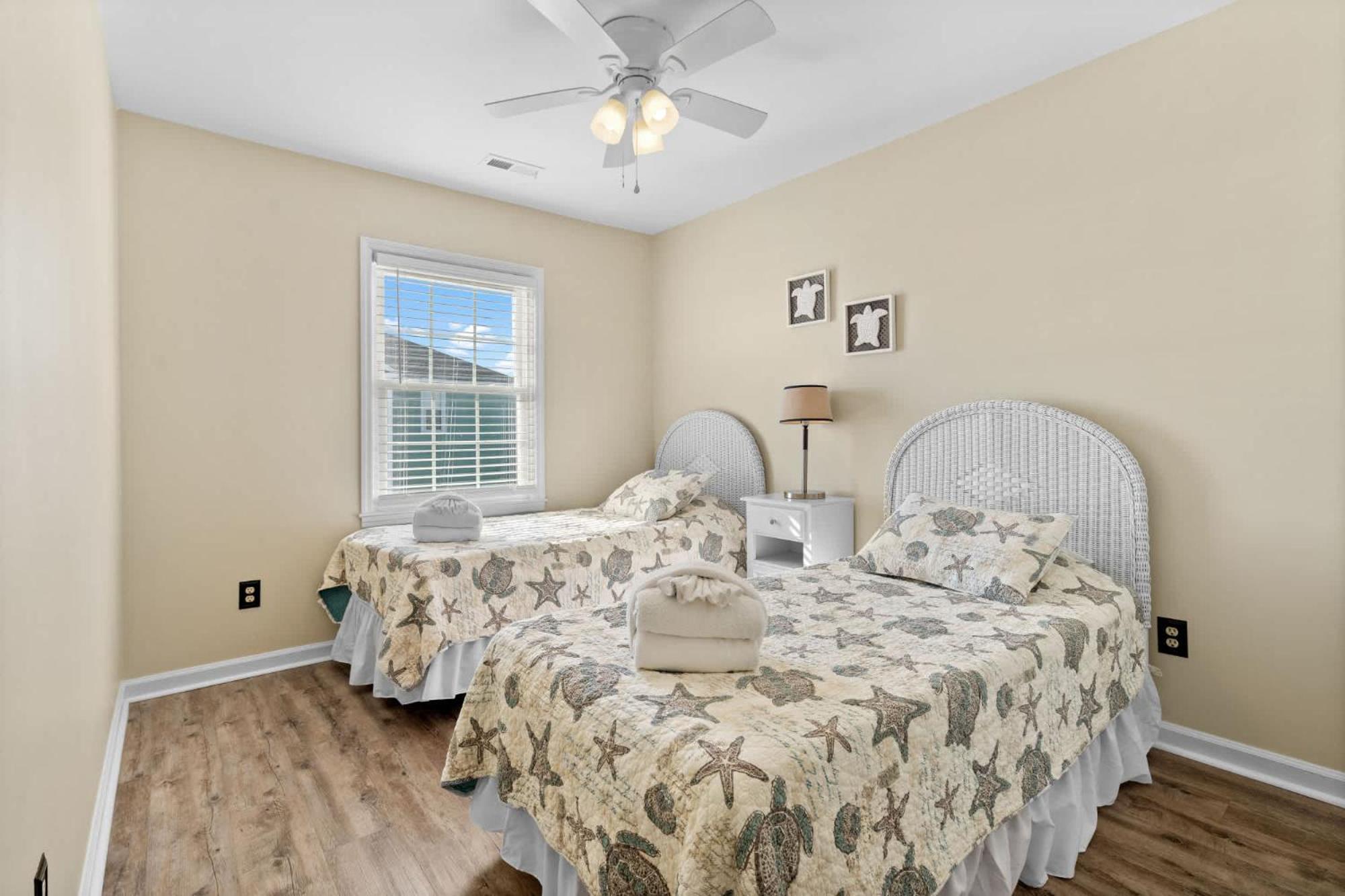 Beachfront Bliss-admirals Quarters Ii Oceanfront *