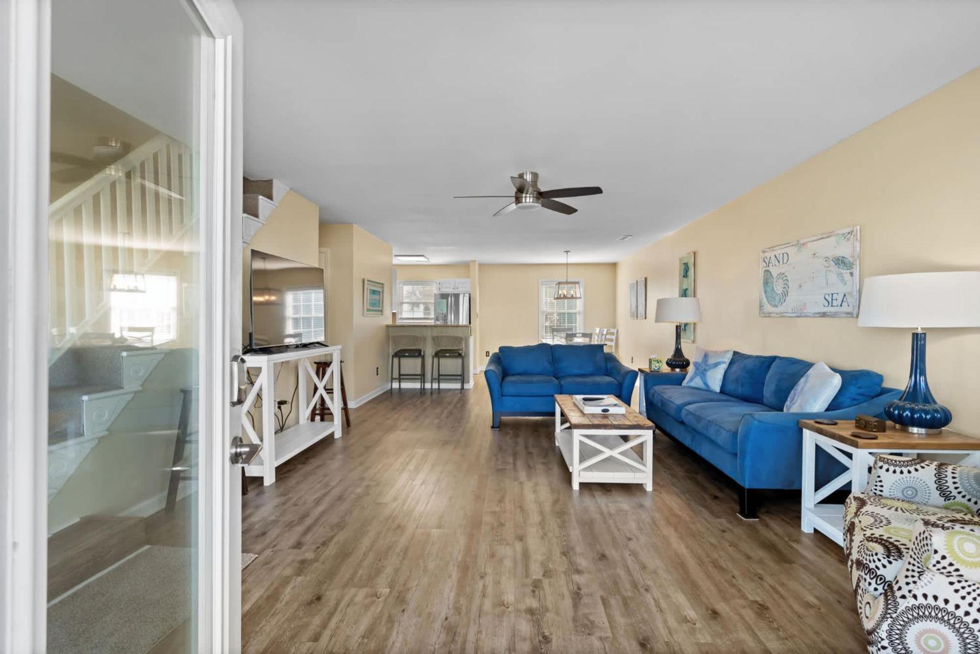 Beachfront Bliss-admirals Quarters Ii Oceanfront Holiday home