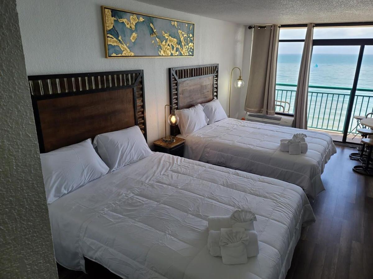 Lovely Ocean-view Right On The Sc12 Apartment