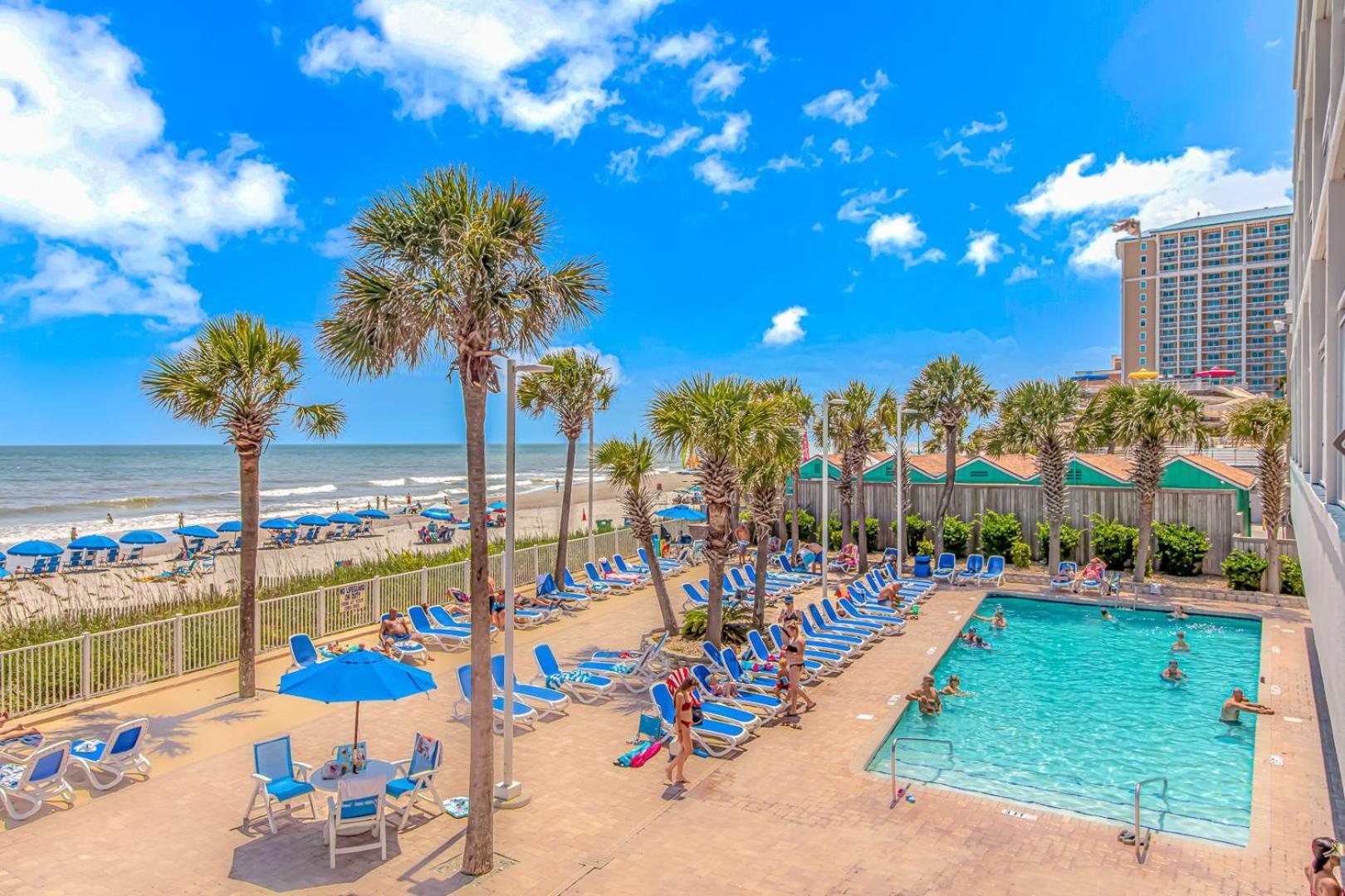 1 Bedroom Oceanview Penthouse At Sandy Beach! 1905 Holiday home *