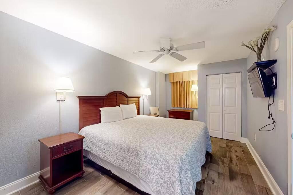 Apartment Stunning Oceanfront Spacious *