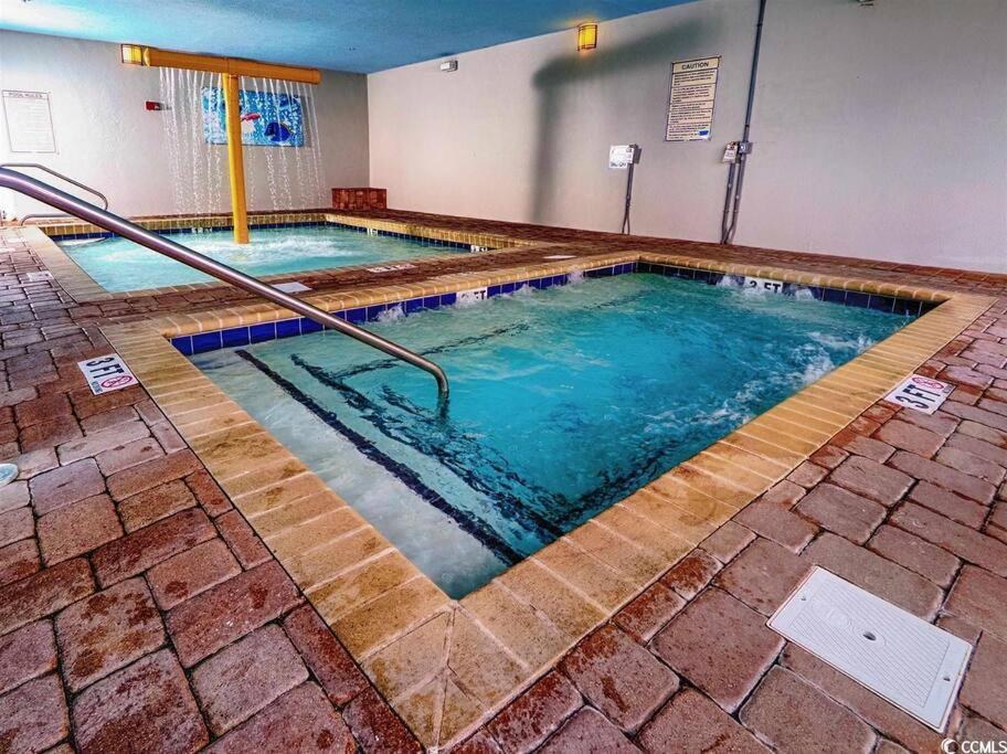 Stunning Oceanfront Spacious