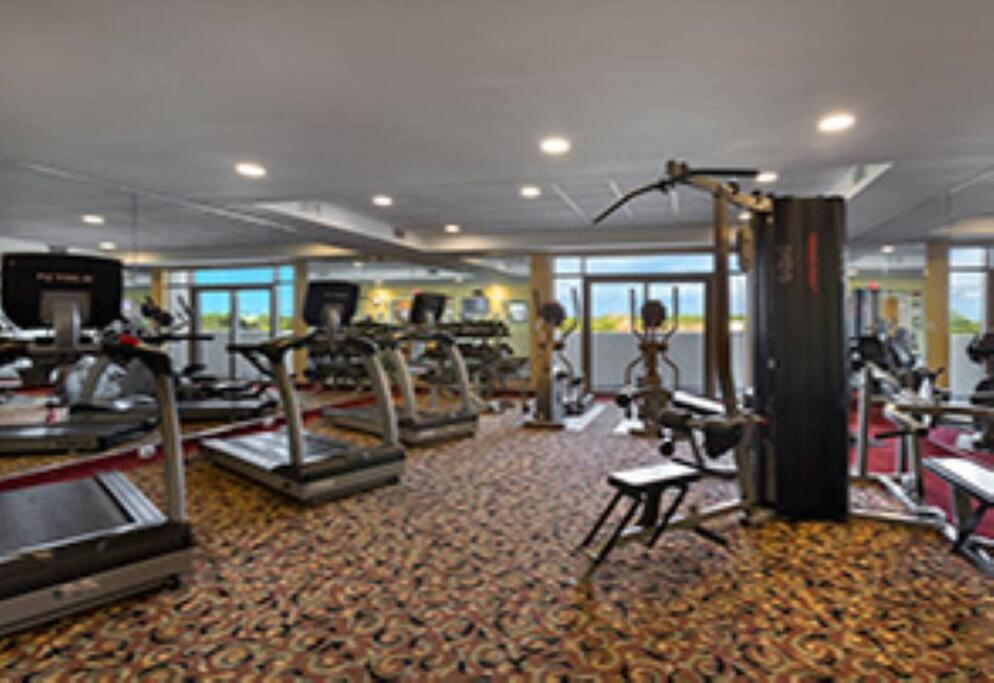 Apartment Stunning Oceanfront Spacious