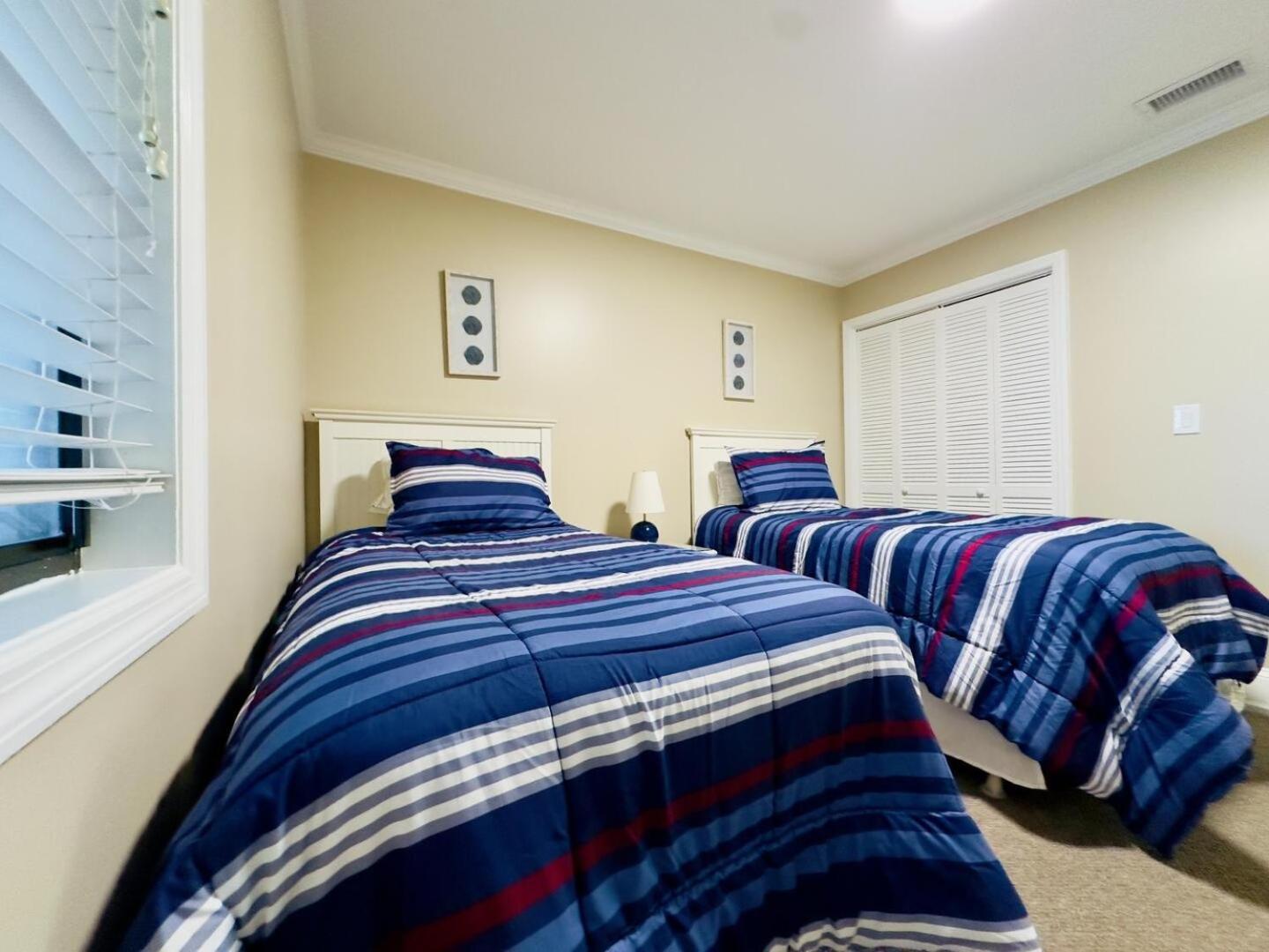 Tilghman And Racquet Club 301 Apartment
