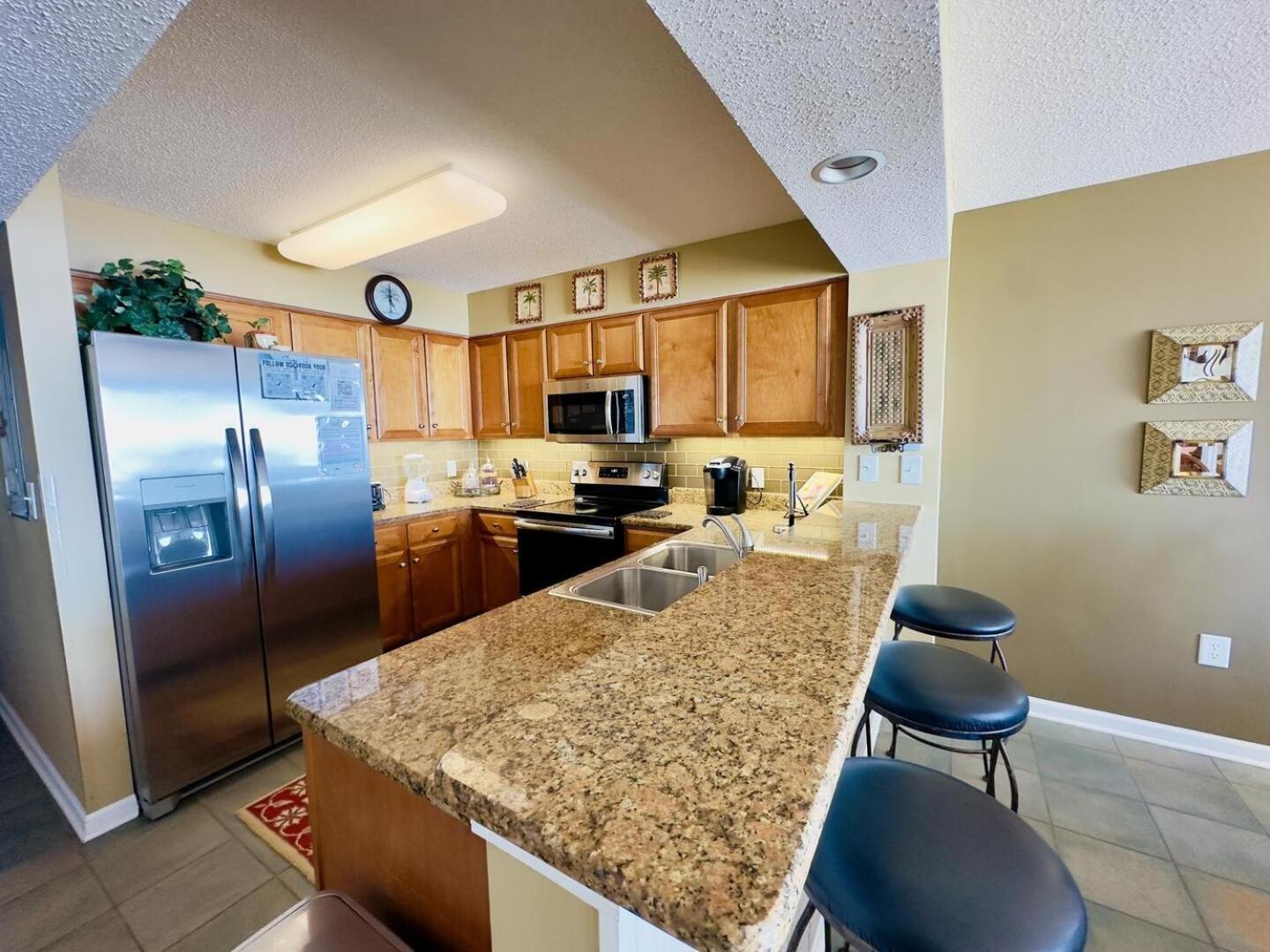 Apartment Crescent Shores N 504 *