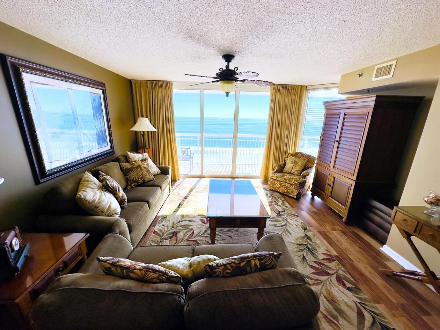 Crescent Shores N 504 Apartment