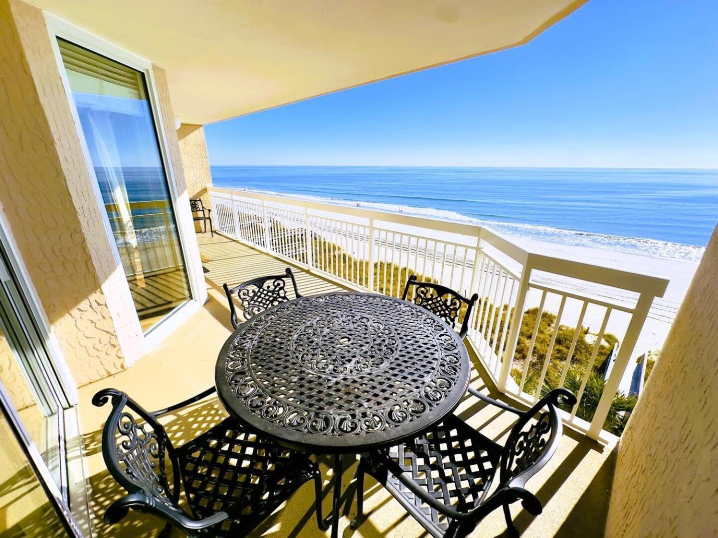 Crescent Shores N 504 *