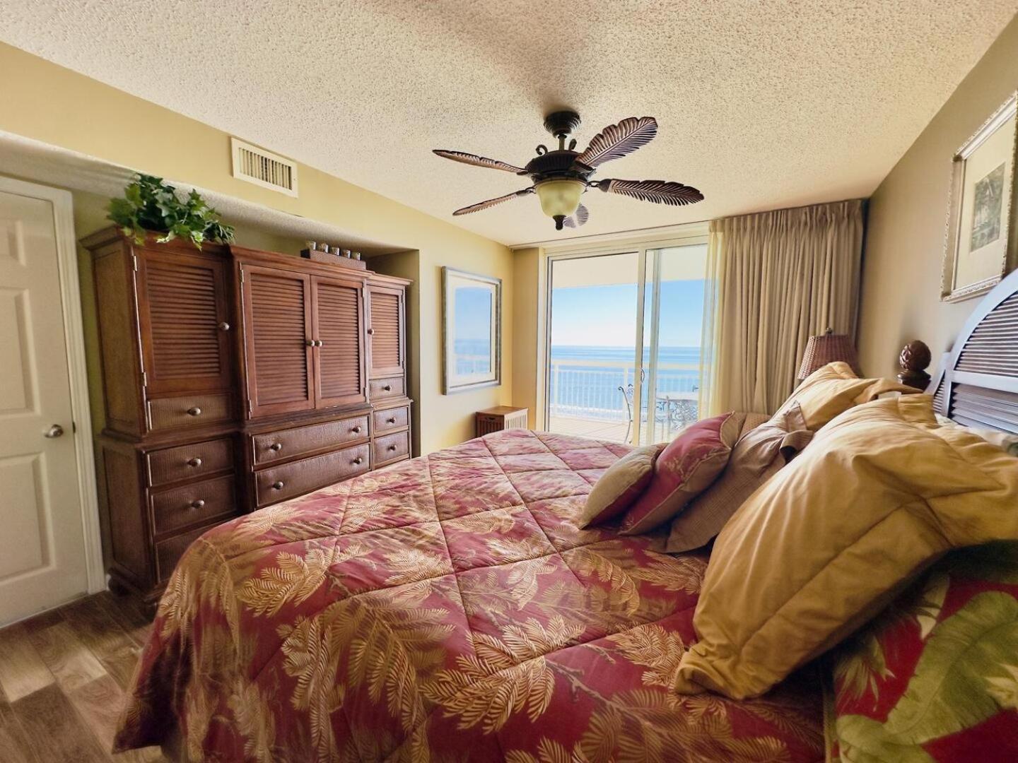 Crescent Shores N 504 Apartment *